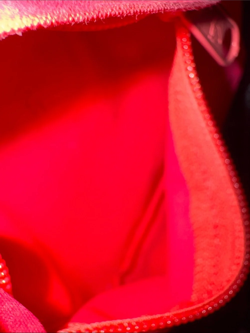 Fjallraven Kanken Mini Backpack in Bright Pink